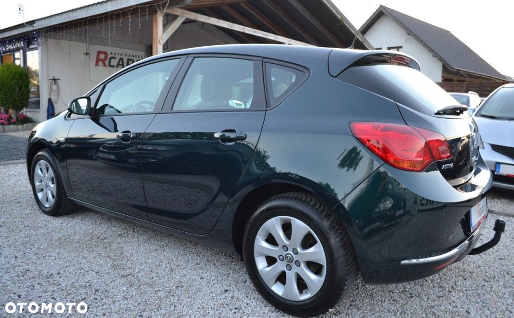Opel Astra 1.6 Style - 16