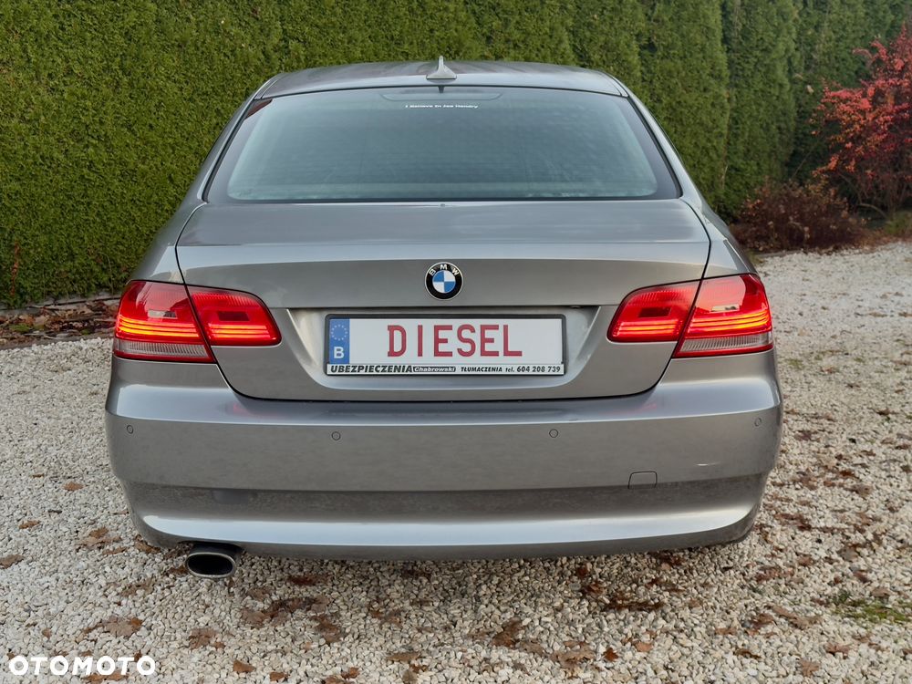 BMW Seria 3 320d DPF - 6