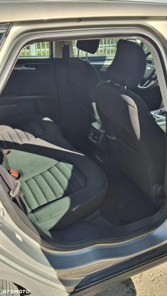 Ford Mondeo 2.0 TDCi Trend - 13