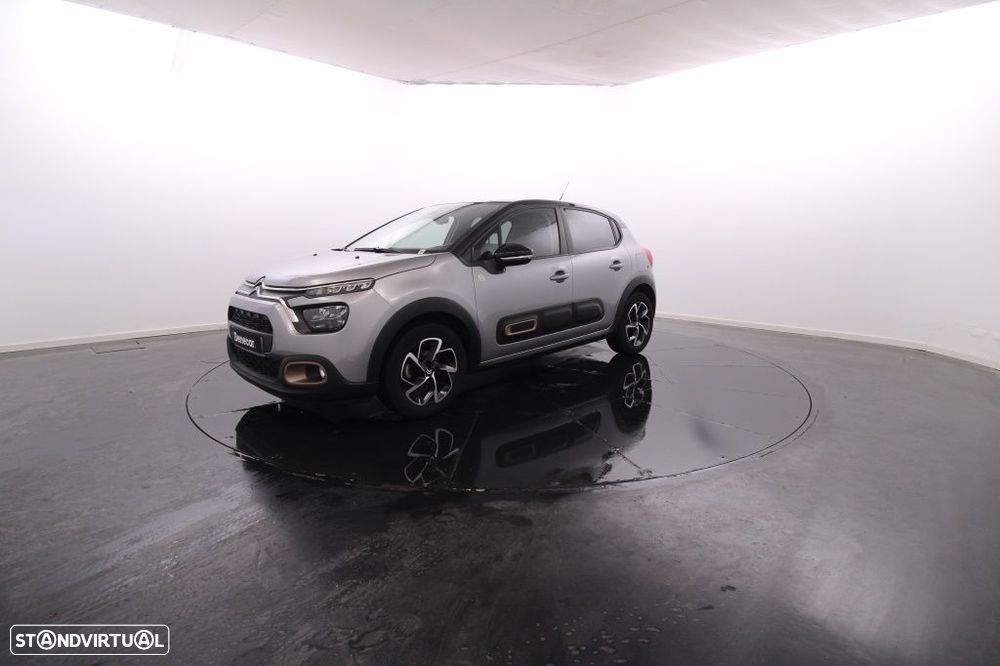 Citroën C3 1.2 PureTech C-Series - 1