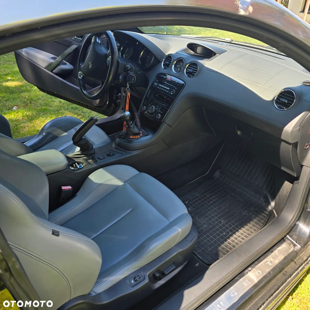 Peugeot RCZ 1.6 155 THP - 10