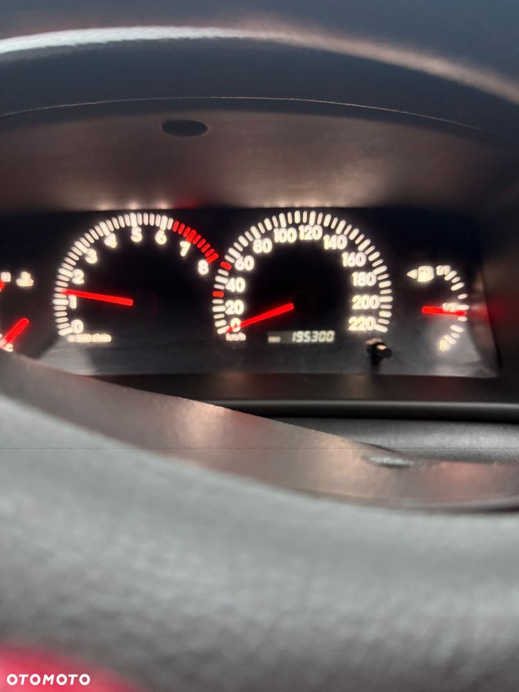 Toyota Corolla 1.6 VVT-i Terra - 5