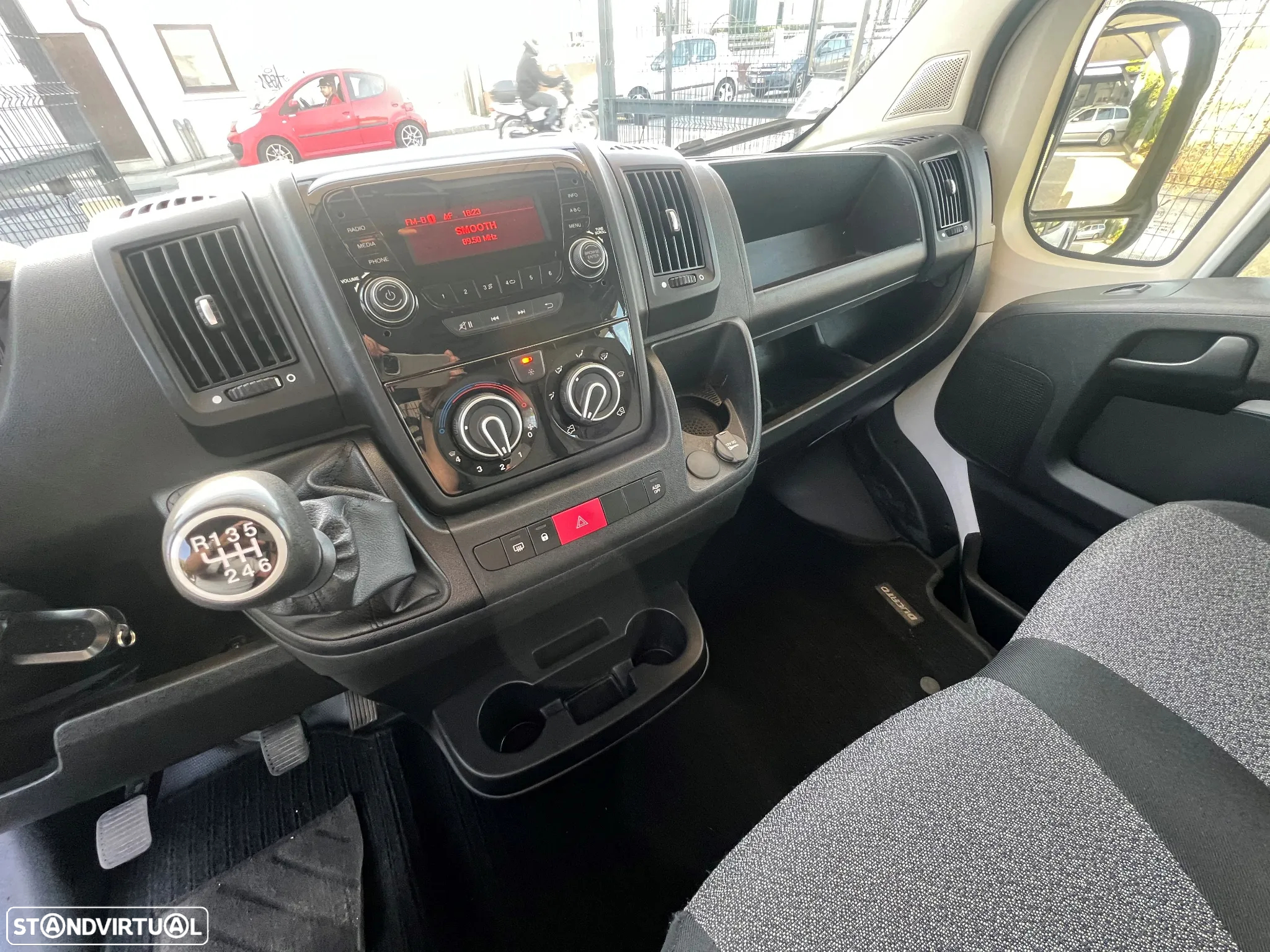 Fiat DUCATO 35 2.3 M-JET L CD 140cv - 29