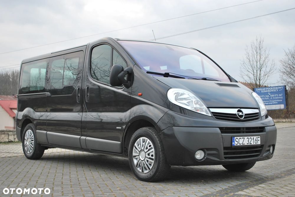 Opel Vivaro L2H1 - 2