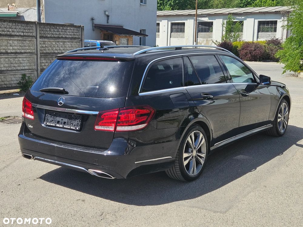 Mercedes-Benz Klasa E 220 BlueTEC 4Matic 7G-TRONIC - 2