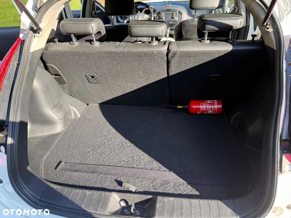 Nissan Juke 1.6 T Shiro 4x4 - 6