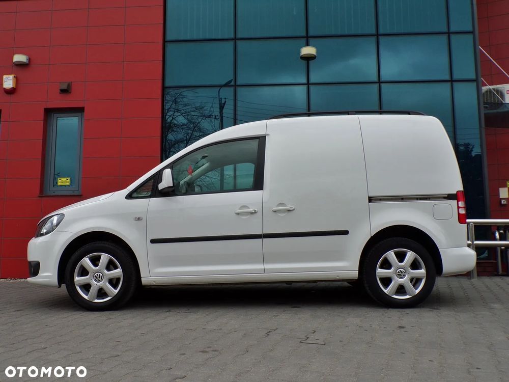 Volkswagen CADDY - 8