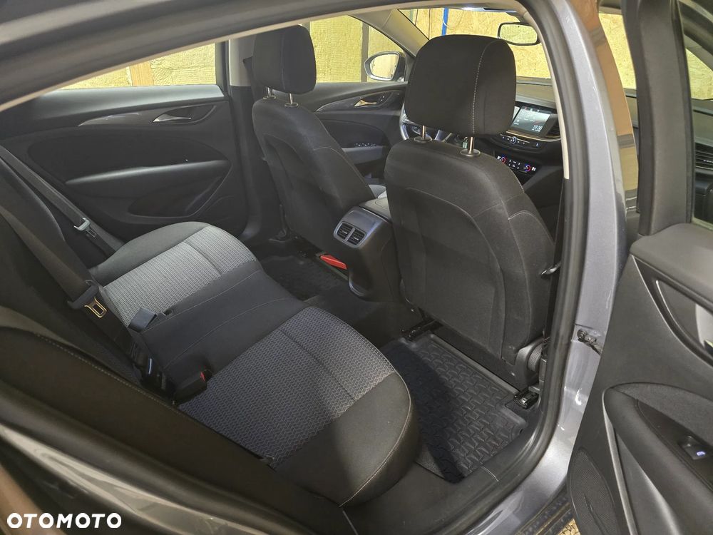 Opel Insignia 2.0 CDTI Elegance S&S - 29