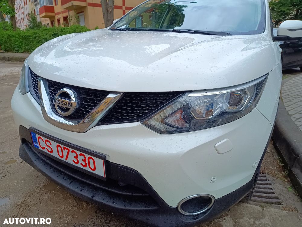 Nissan Qashqai 1.5 DCI TEKNA - 2