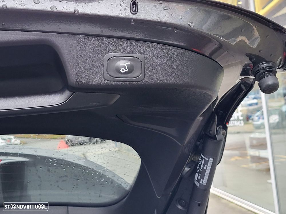 Ford Focus SW 1.0 EcoBoost MHEV ST-Line X - 9