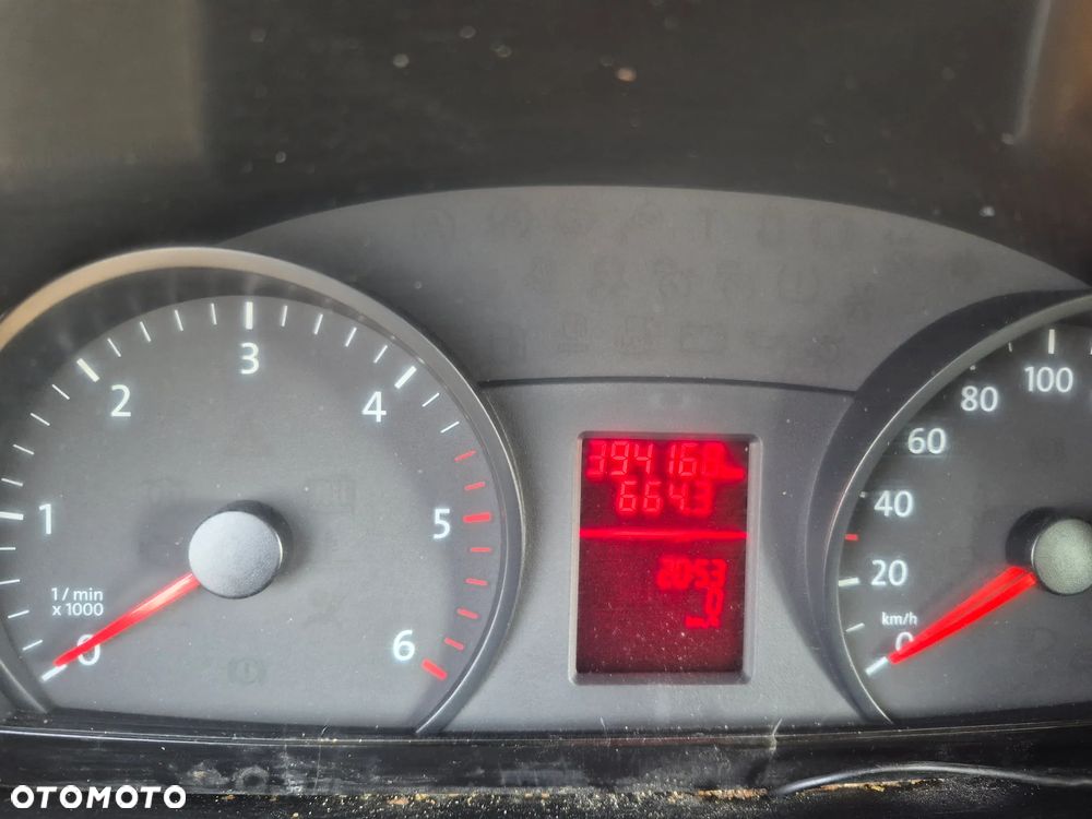 Volkswagen CRAFTER - 12