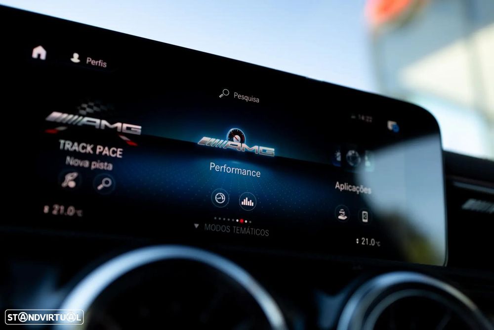 Mercedes-Benz CLA 45 AMG S Shooting Brake 4Matic+ - 35