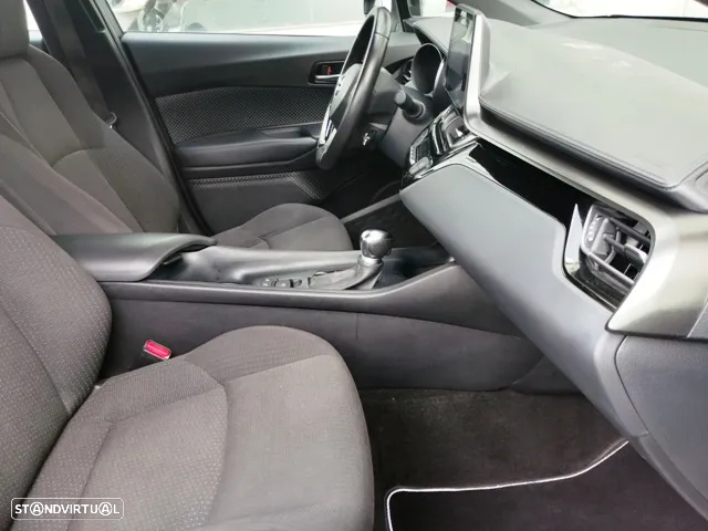 Toyota C-HR 1.8 Hybrid Comfort - 14