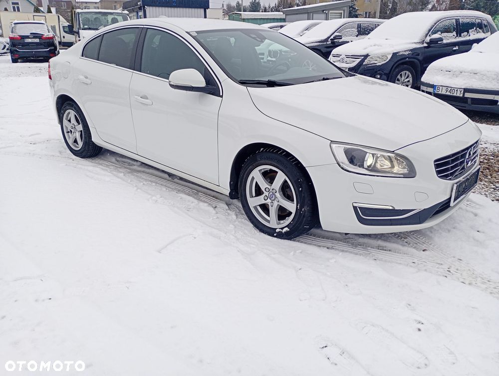 Volvo S60 D3 Drive-E Dynamic Edition (Momentum) - 25