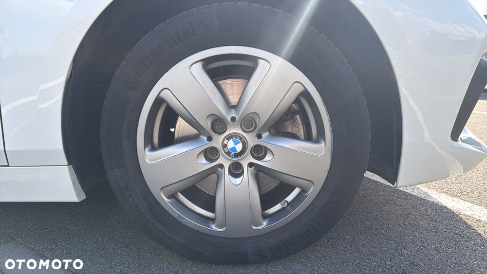 BMW Seria 1 - 17