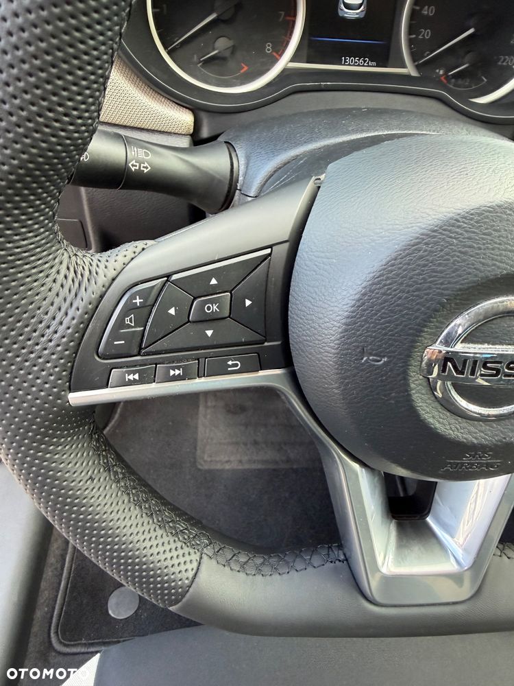 Nissan Micra 1.0 Acenta - 16