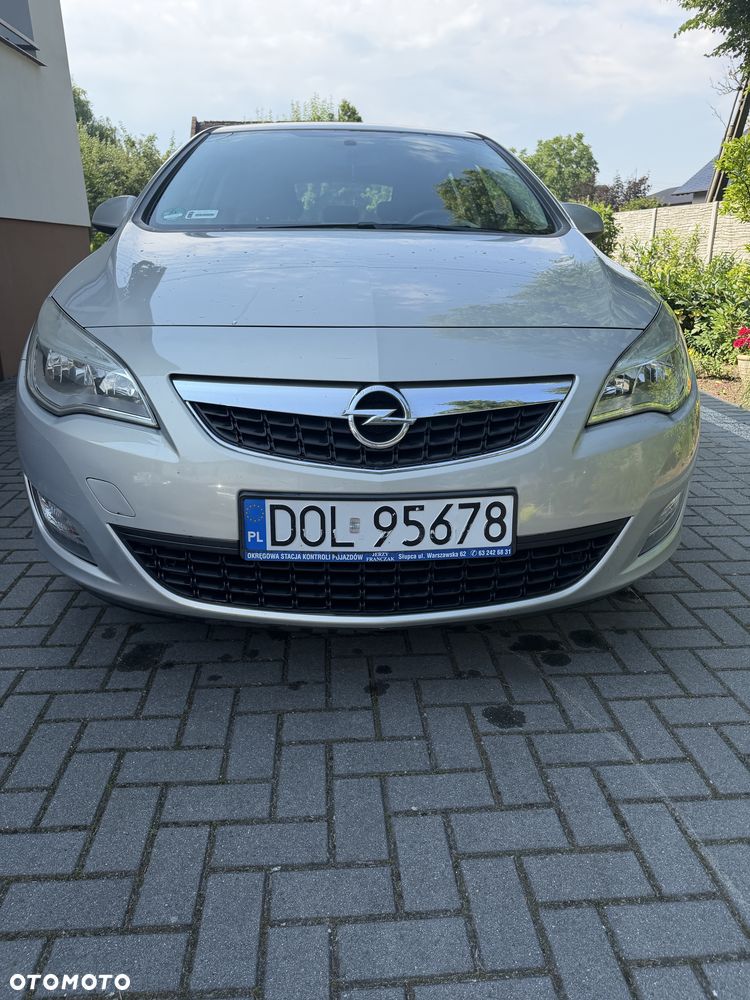Opel Astra - 2