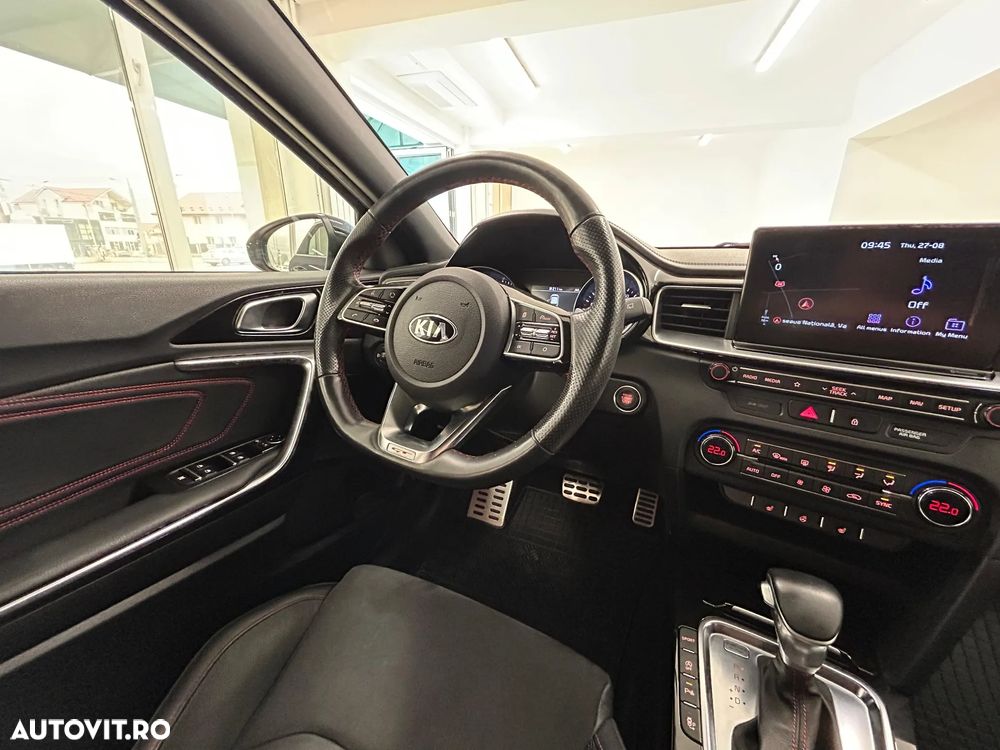 Kia Ceed 1.6 T-GDI 7DCT GT - 21