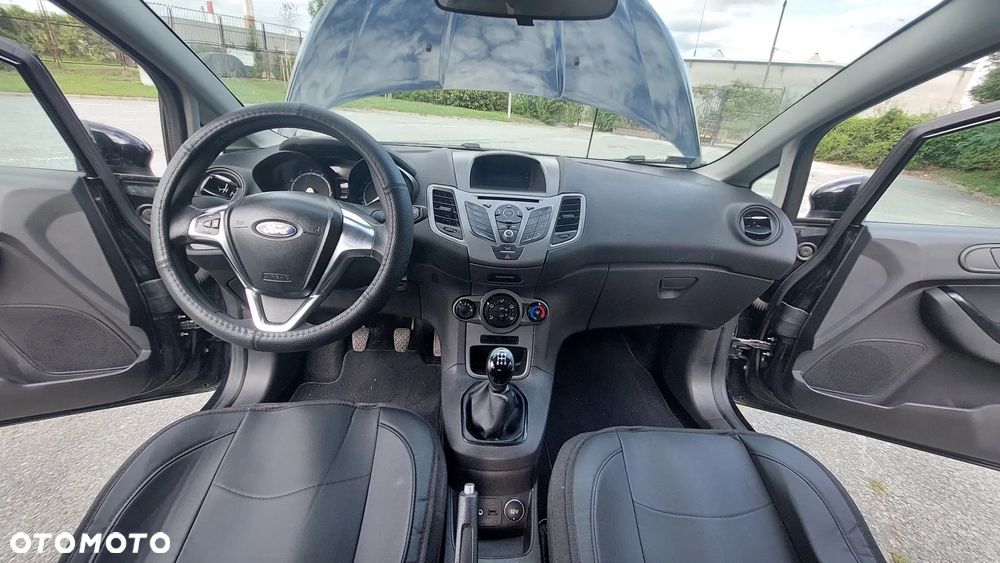 Ford Fiesta - 18