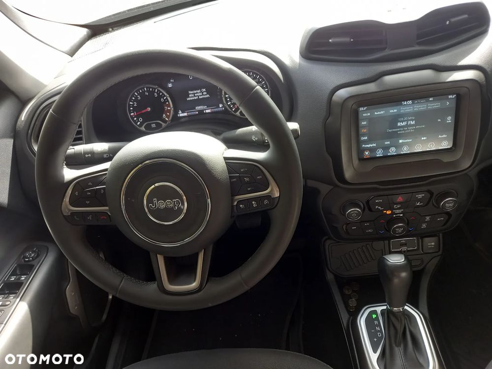 Jeep Renegade 1.3 GSE T4 Turbo Longitude FWD S&S - 32