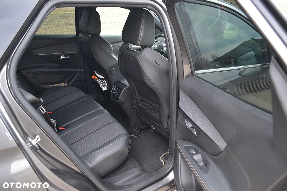 Peugeot 3008 1.5 BlueHDi GT S&S EAT8 - 22