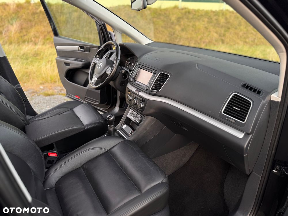 Volkswagen Sharan 2.0 TDI BlueMotion Technology Highline - 38