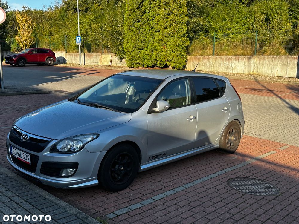 Hyundai i30 1.6 CRDi Comfort World Cup - 8