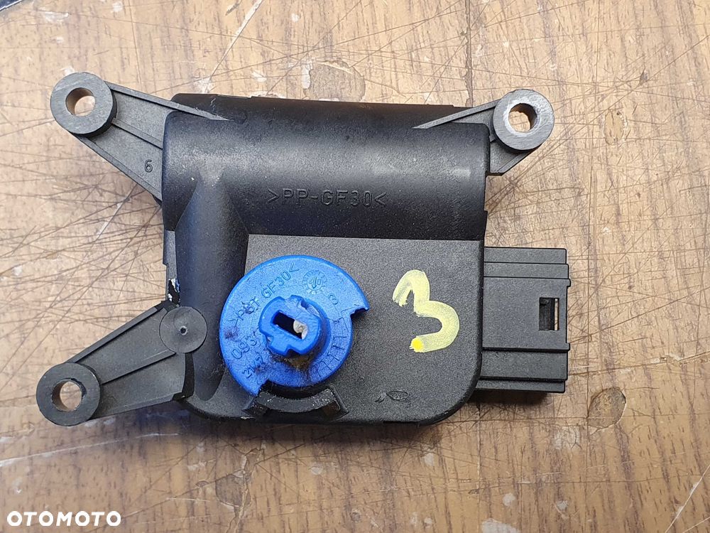 Silniczek Nagrzewnicy Mechanizm Nawiewu Klapki EUROPA AUDI A4 B6 B7 - 11