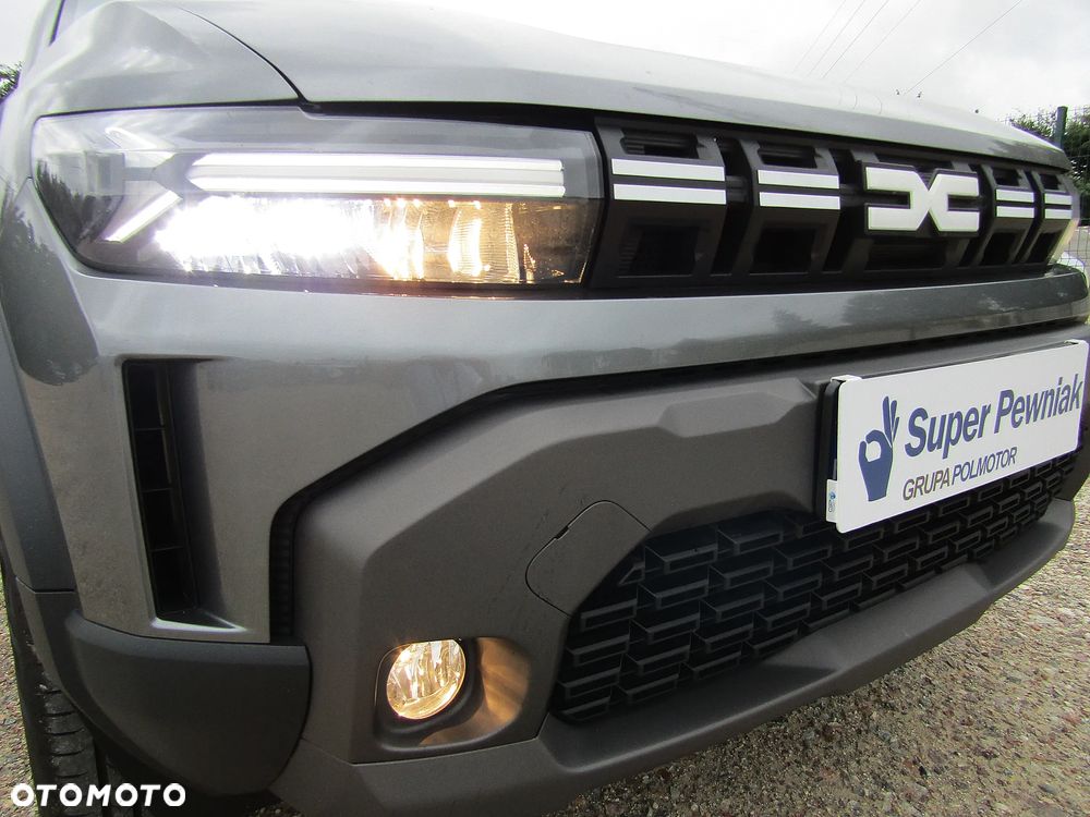 Dacia Duster 1.6 Full Hybrid 140 Journey MMT - 10