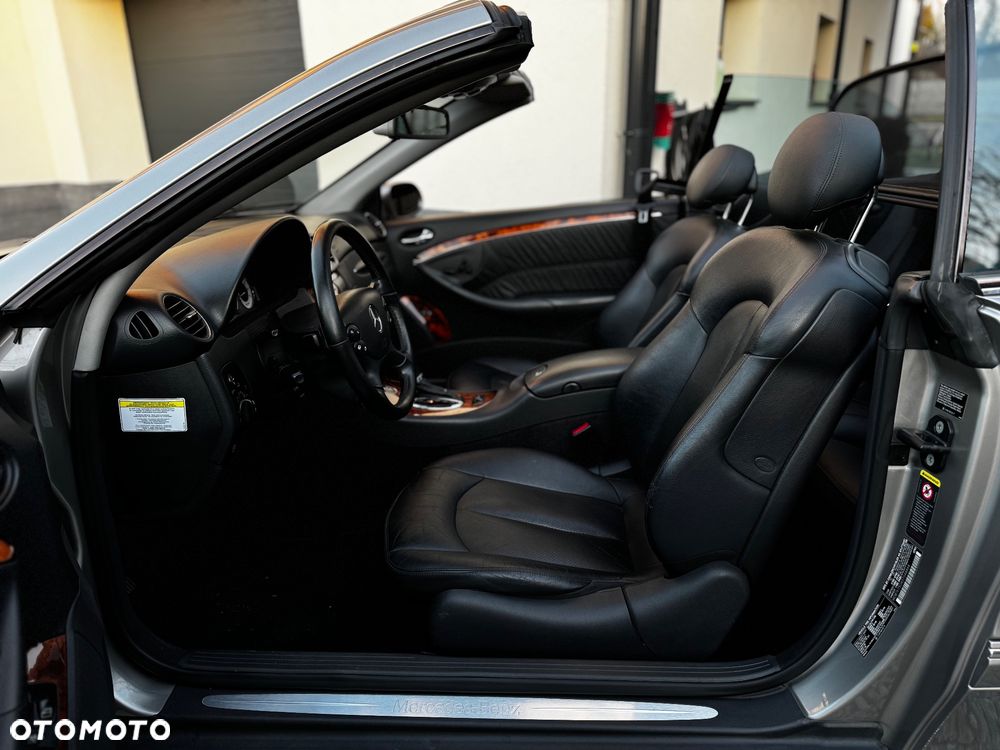 Mercedes-Benz CLK Cabrio 500 Avantgarde - 29