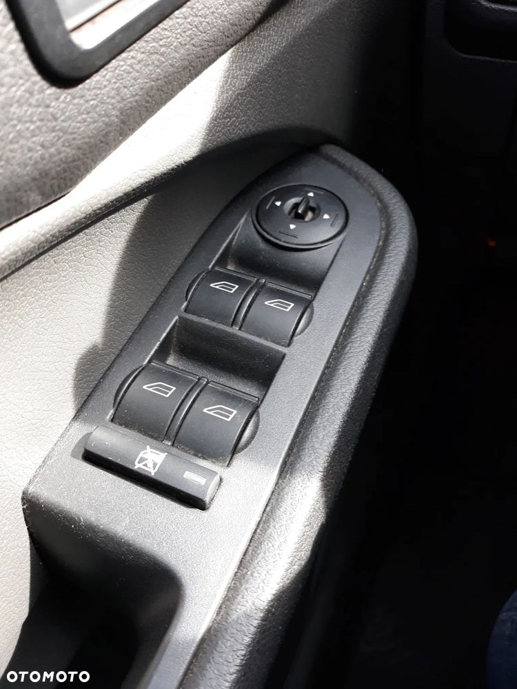 Ford Focus C-Max - 15