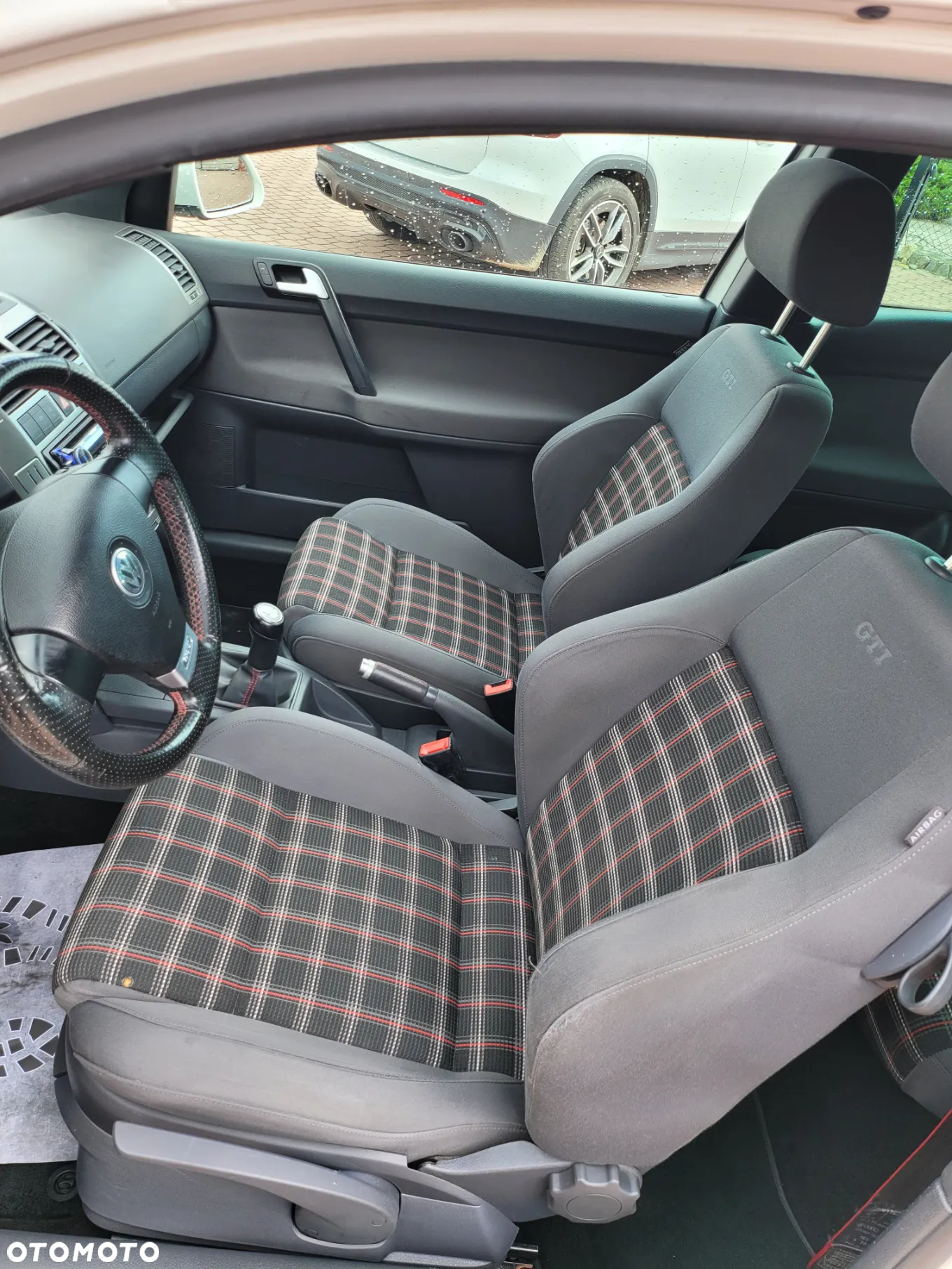 Volkswagen Polo 1.8 GTI - 14
