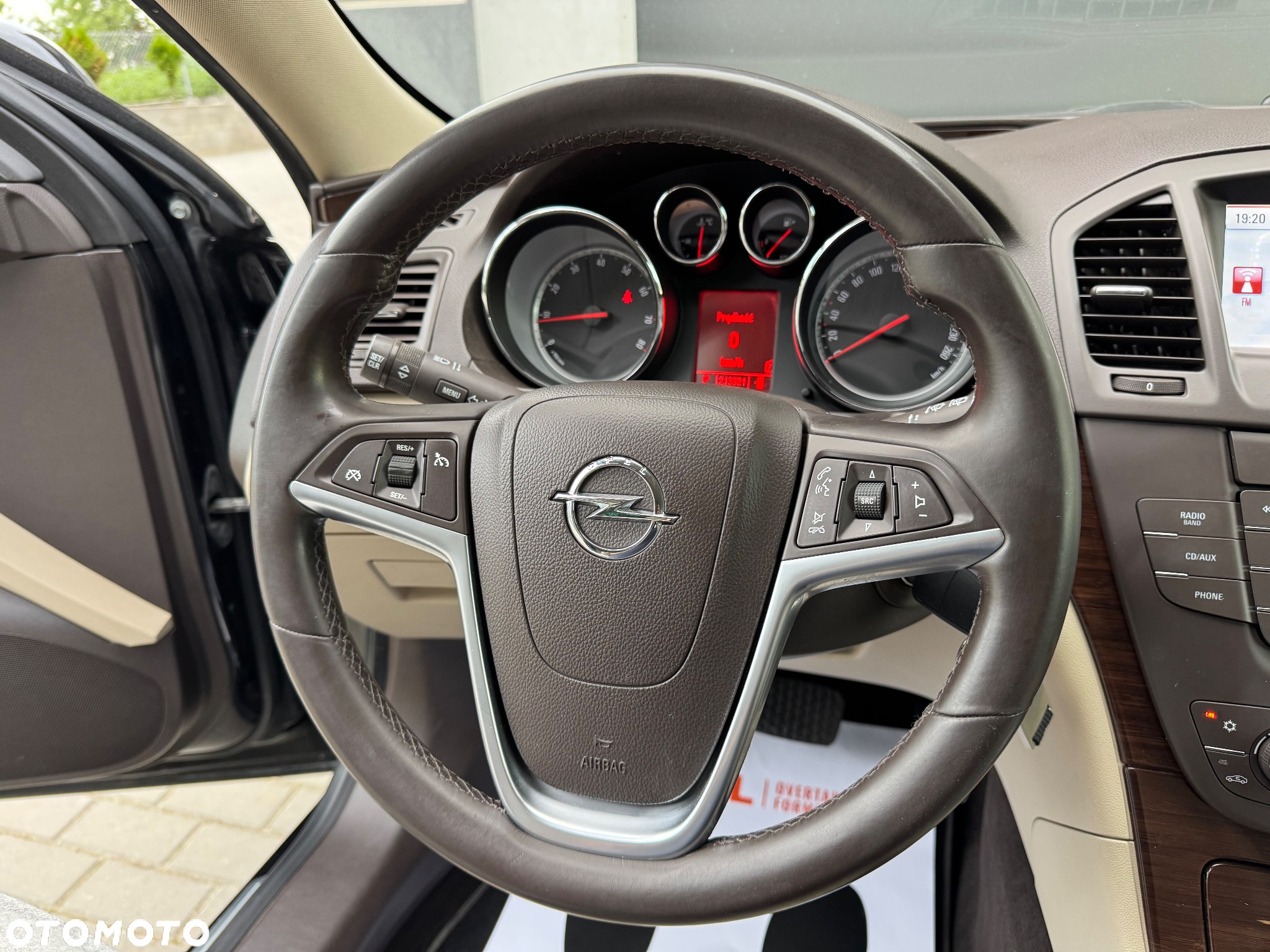 Opel Insignia 2.0 T Cosmo - 23