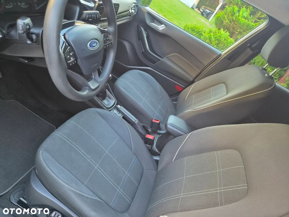 Ford Fiesta 1.1 COOL&CONNECT - 17