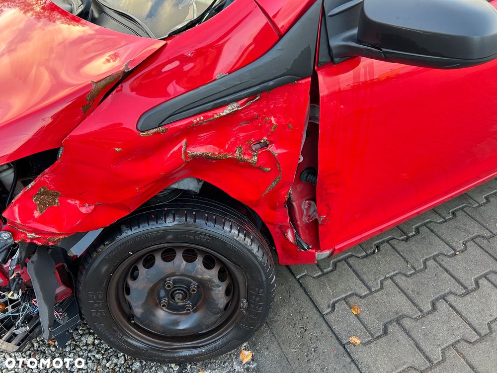 Peugeot 108 - 18