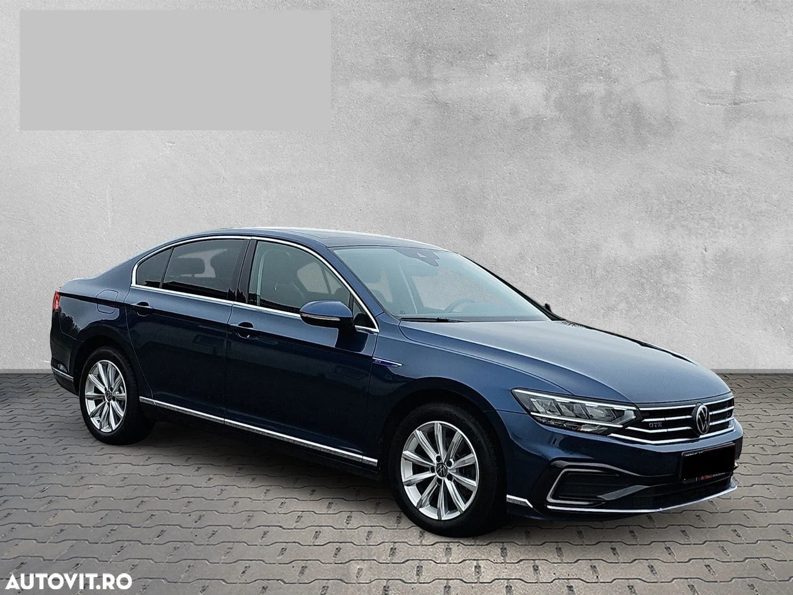 Volkswagen Passat - 5