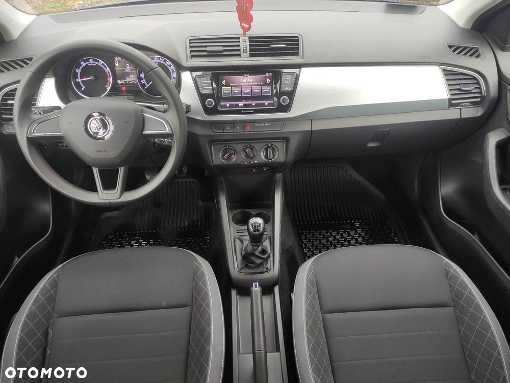 Skoda Fabia 1.0 Active - 10