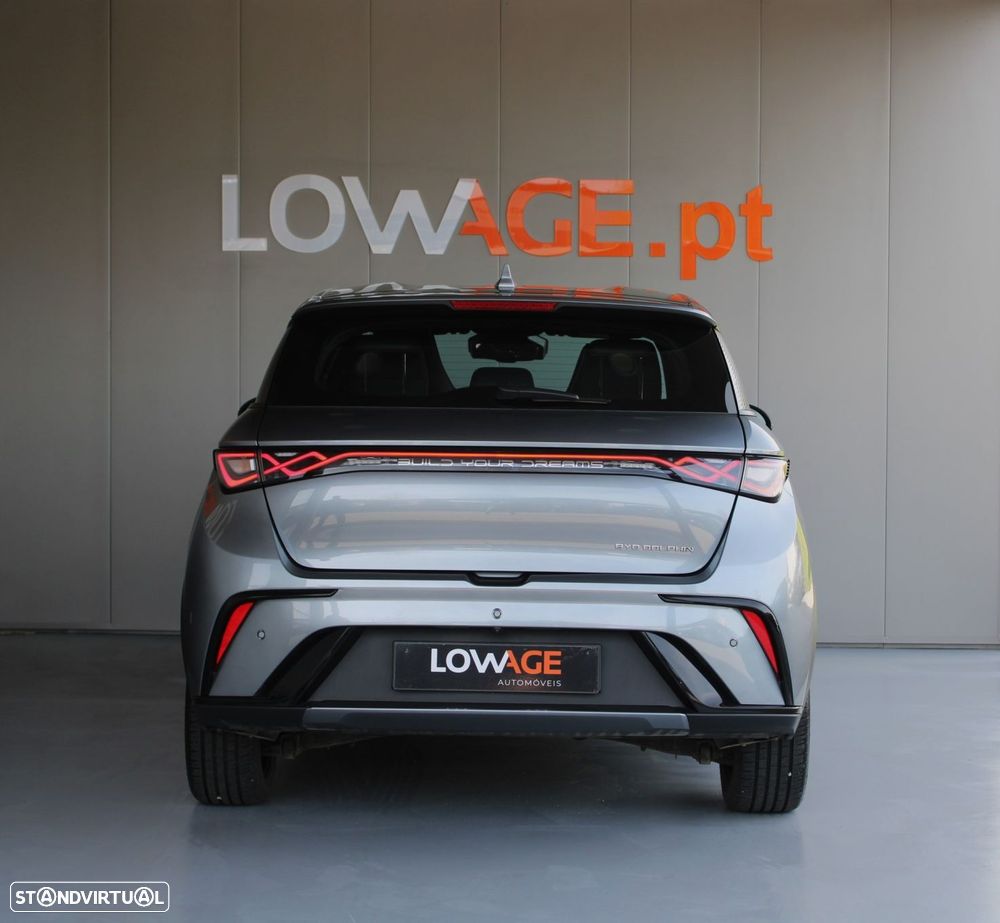 BYD Dolphin 60.4 kWh Comfort - 11