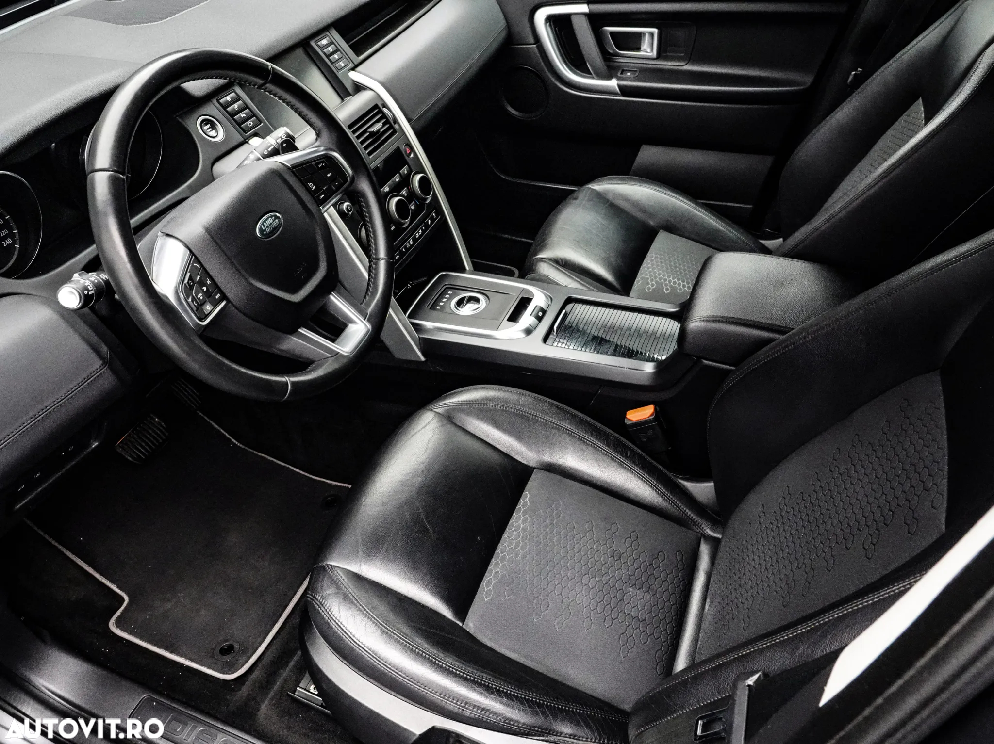 Land Rover Discovery Sport 2.0 l TD4 HSE Aut. - 11