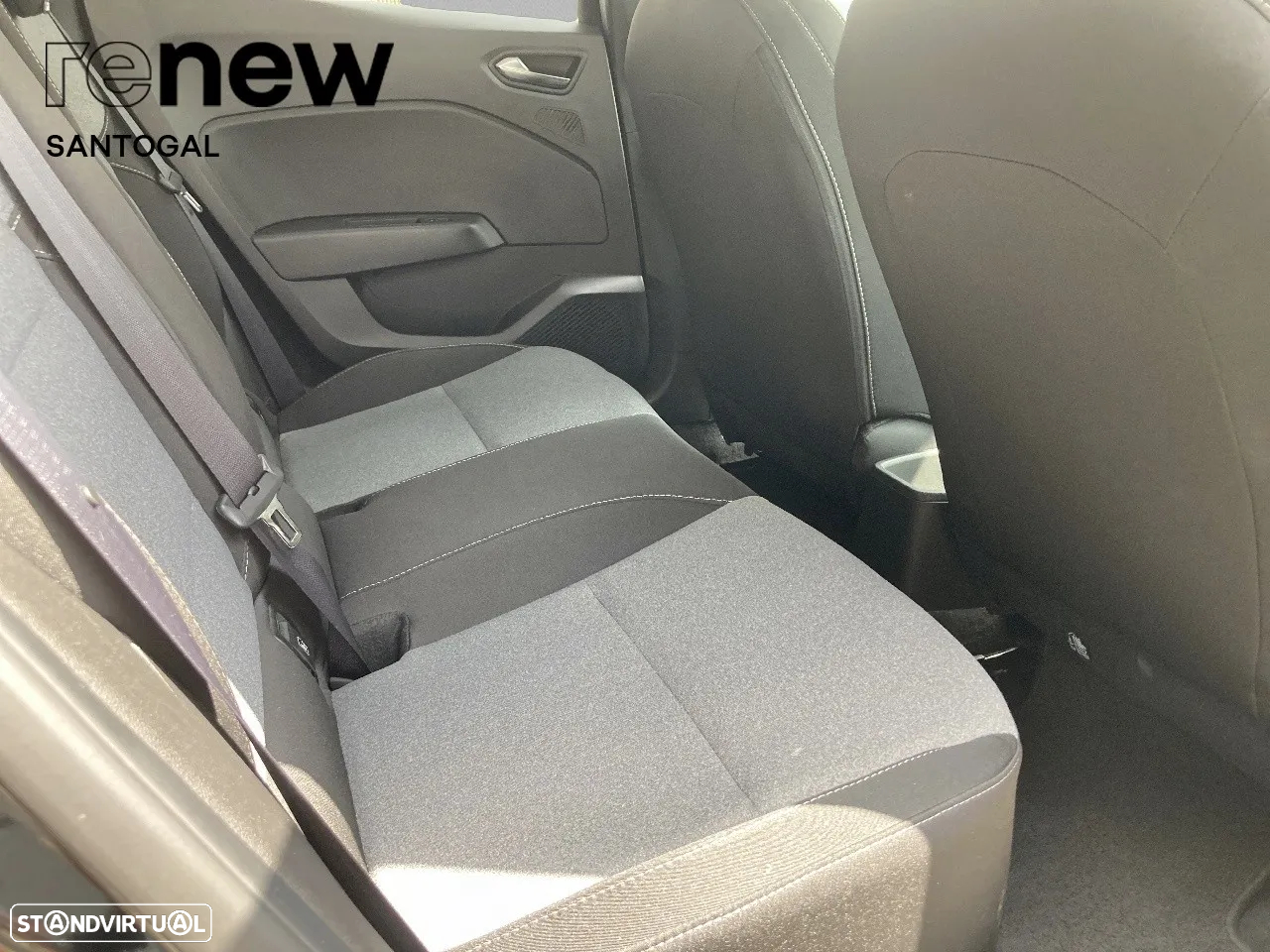 Renault Clio 1.0 TCe Evolution - 12