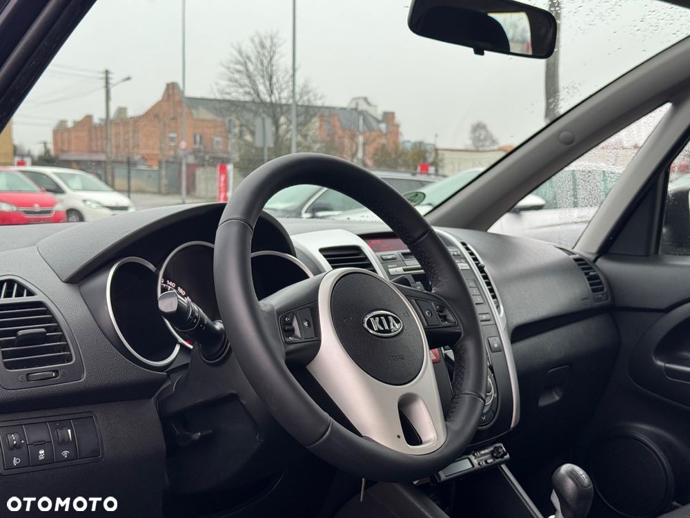 Kia Venga 1.6 CVVT Spirit - 17