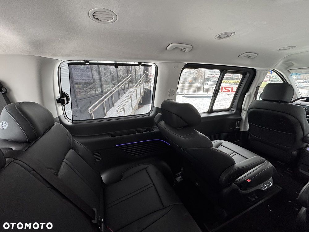 Hyundai Staria 1.6 T-GDI HEV Luxury - 19