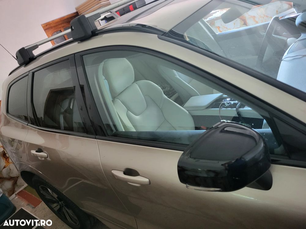 Volvo XC 60 T6 AWD Plus Dark - 8