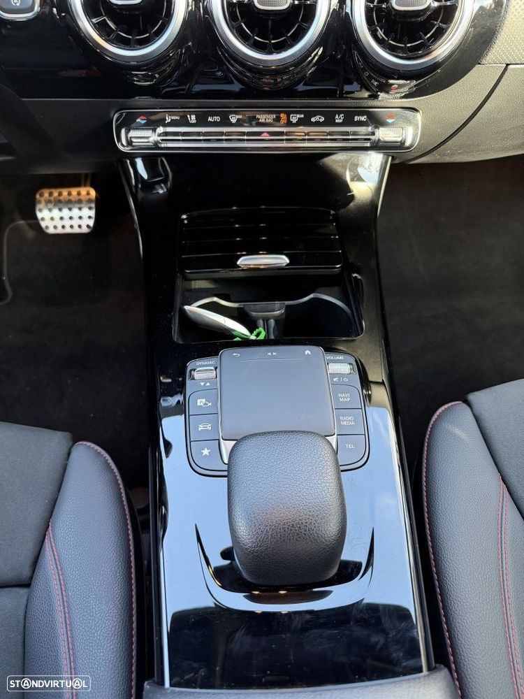 Mercedes-Benz CLA 180 - 12