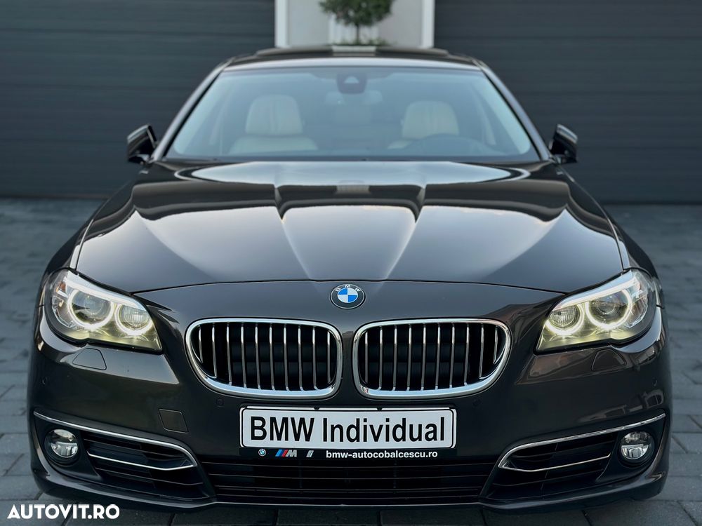 BMW Seria 5 520d Aut. Luxury Line - 29