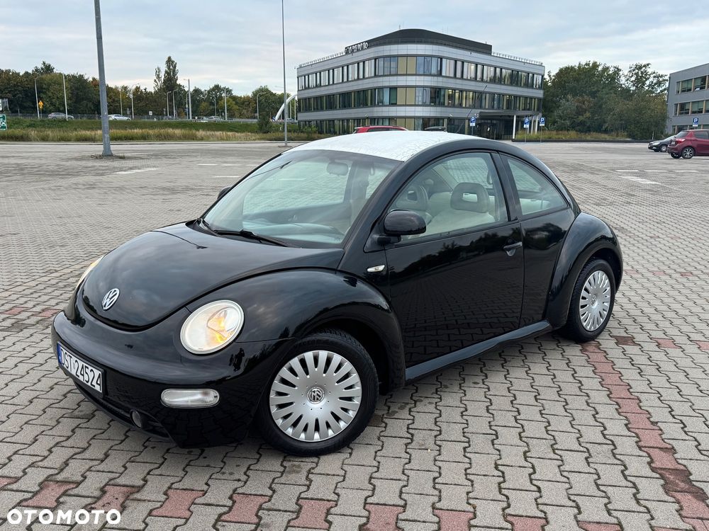 Volkswagen New Beetle - 2