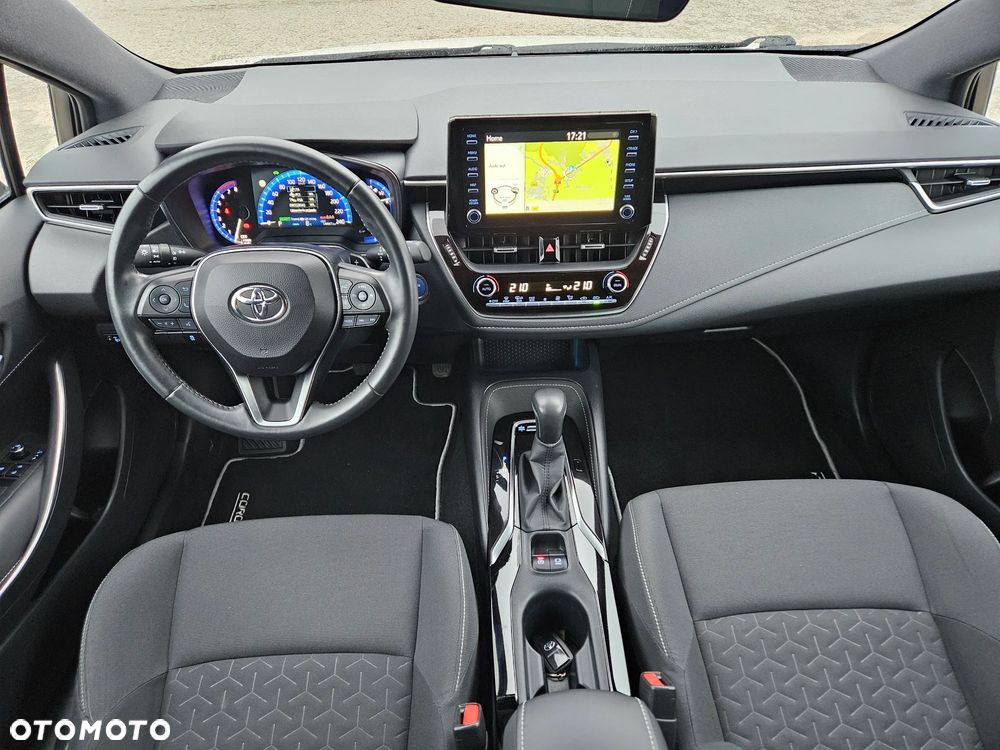 Toyota Corolla - 11
