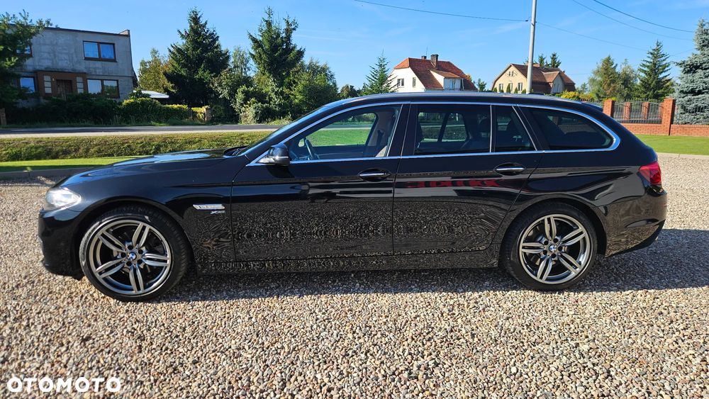 BMW Seria 5 520d xDrive - 5