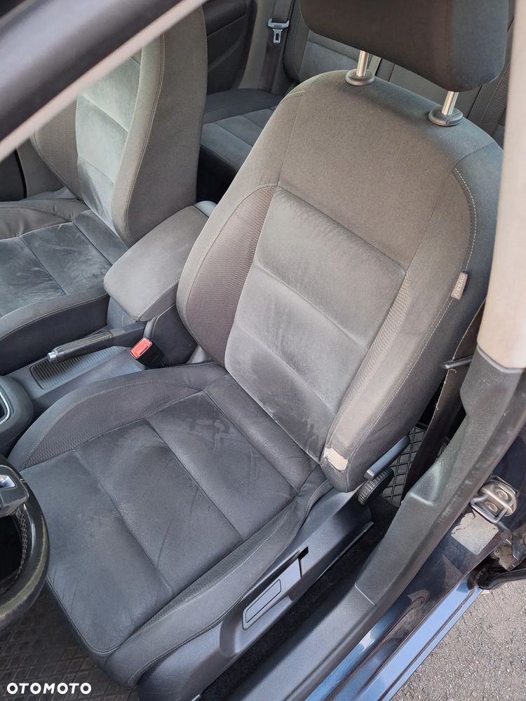 Volkswagen Golf 1.4 TSI Highline - 17