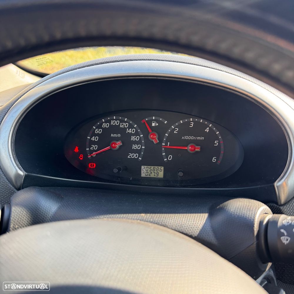 Nissan Micra 1.5 dCi Tekna AC Safe+Eleg. - 8